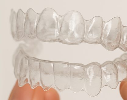 Top 7 Benefits of Choosing Invisalign Over Traditional Braces in Houston 